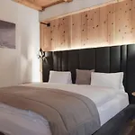 Baer & Post Zernez