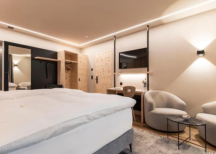 Baer & Post 3* Zernez