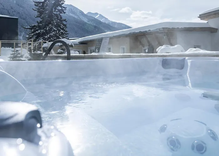 Baer & Post Hotel Zernez