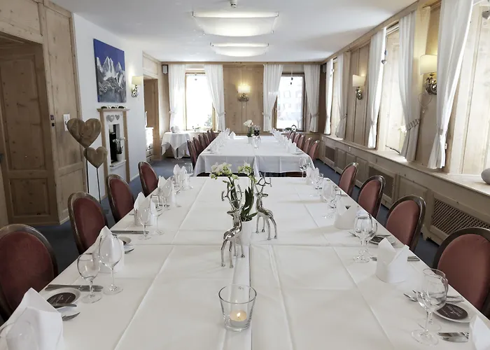 Baer & Post Hotel Zernez