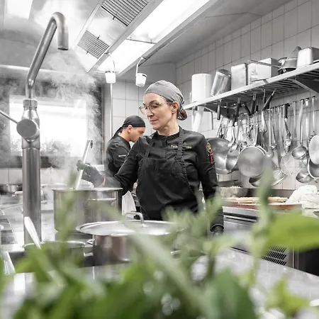 Baer & Post 3* Zernez