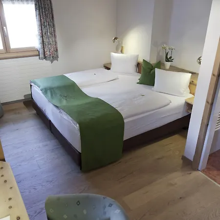 Szálloda Baer & Post Zernez