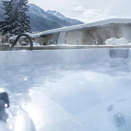 Baer & Post Hotel Zernez